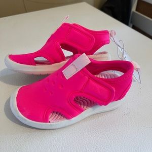 Cat and Jack Tommie Slip-on water shoes